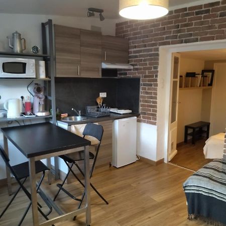 Aurillac Meuble De Tourisme Hotel Екстериор снимка