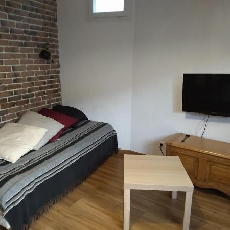 Aurillac Meuble De Tourisme Hotel Екстериор снимка